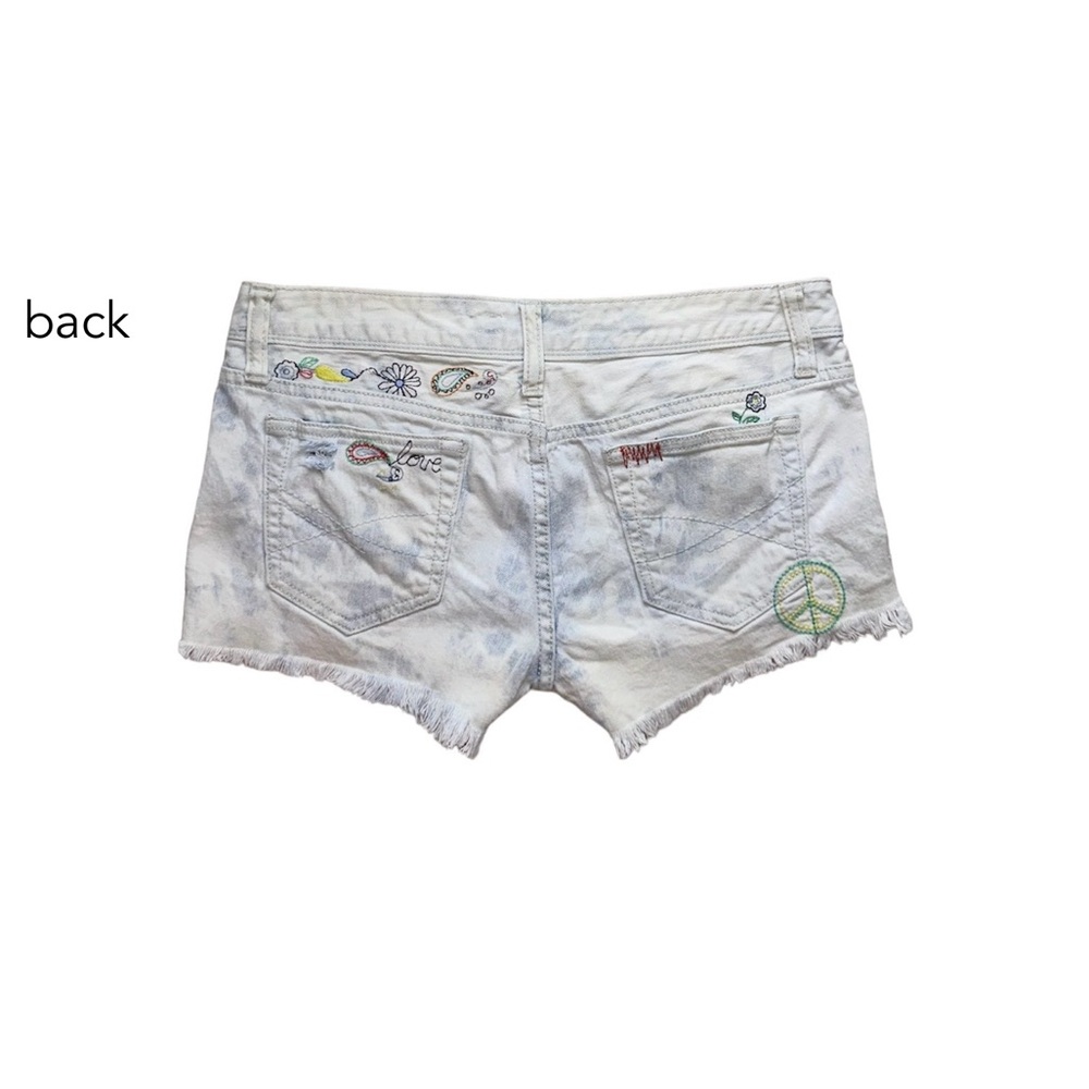 Y2K AÉROPOSTALE EMBROIDERED & FRAYED DISTRESSED DENIM SHORTS · SIZE 5/6 (JR's) - Picture 3 of 9